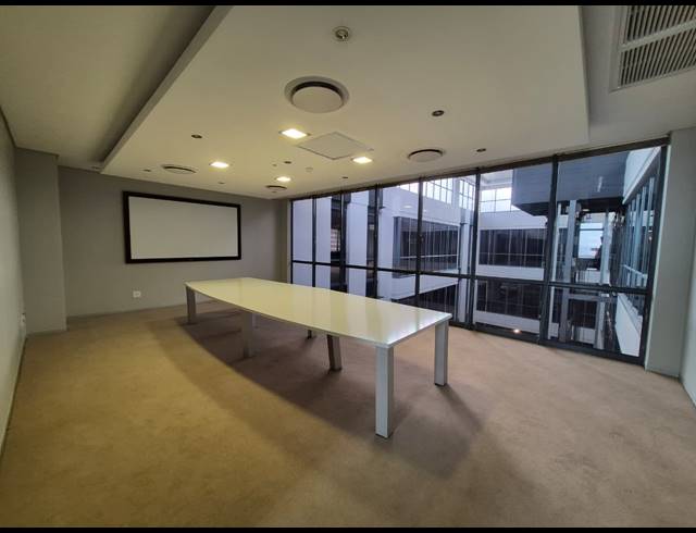 788M² OFFICE TO LET IN SANDTON CENTRAL